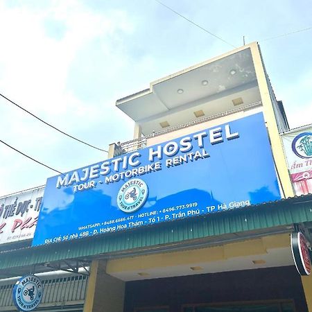 Majestic Hostel - Tour & Motorbike Rental Ha Giang Exteriör bild