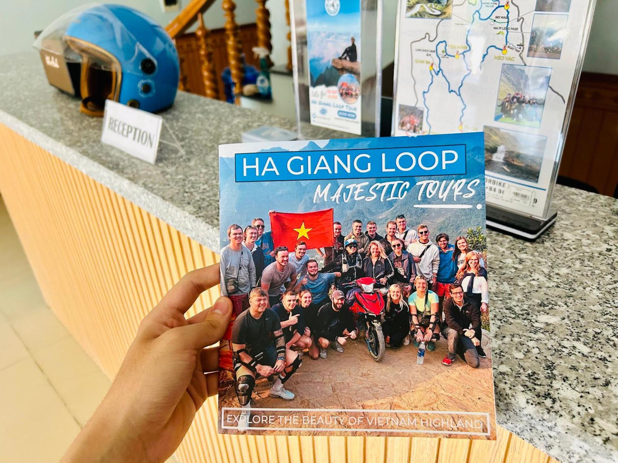 Majestic Hostel - Tour & Motorbike Rental Ha Giang Exteriör bild